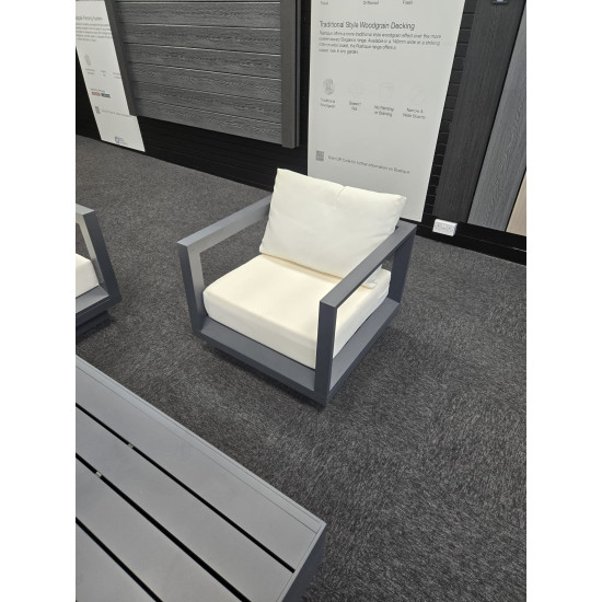 Garden Set - 2 seater, 2 singles and table