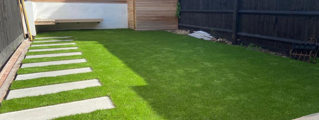 Maximizing Style in Minimal Space: Outdoor Composite Decking Ideas for Small Gardens